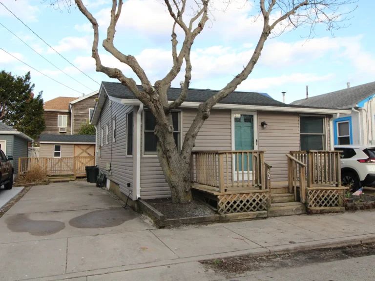 Point Lookout Cottage Summer Rental Property for Sale